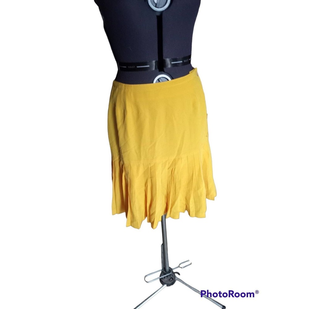 Adrienne Vittadini bottom pleated skirt, yellow, 8